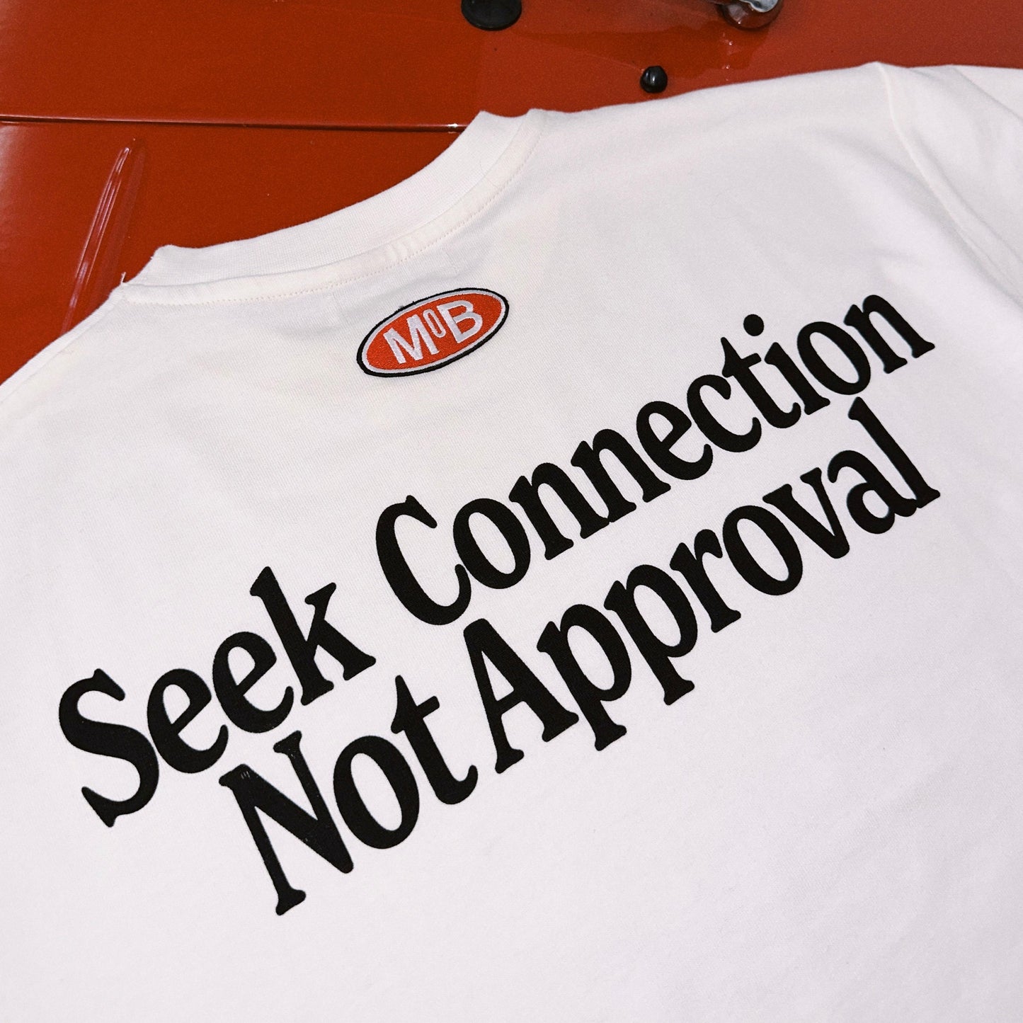 seek connection – tee